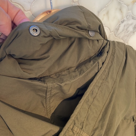 J Crew down filled olive green coat. Size XS - Picture 11 of 12